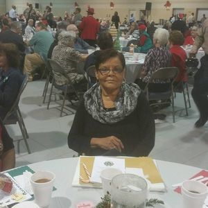 Meet your Posher, Debra